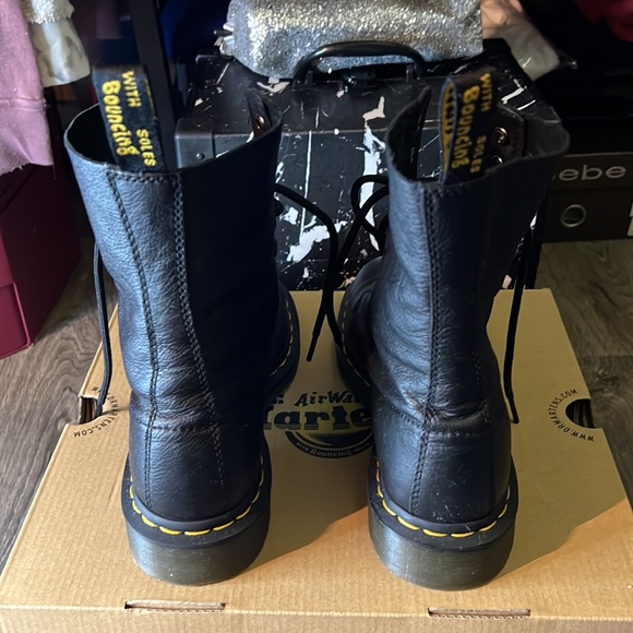 Dr.AirWair Martens “Virginia” boot black size 39 - Picture 4 of 5